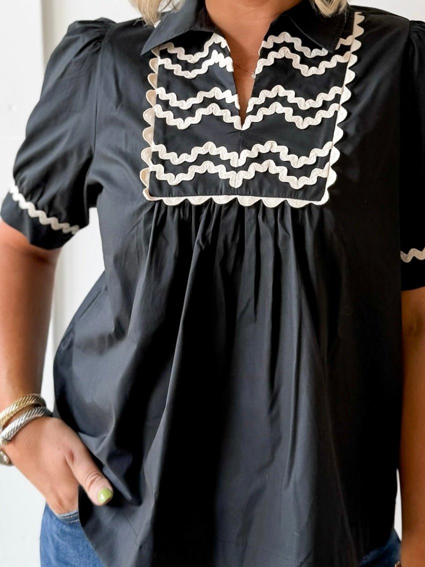 Ric-Rac Trim Accent Solid Top