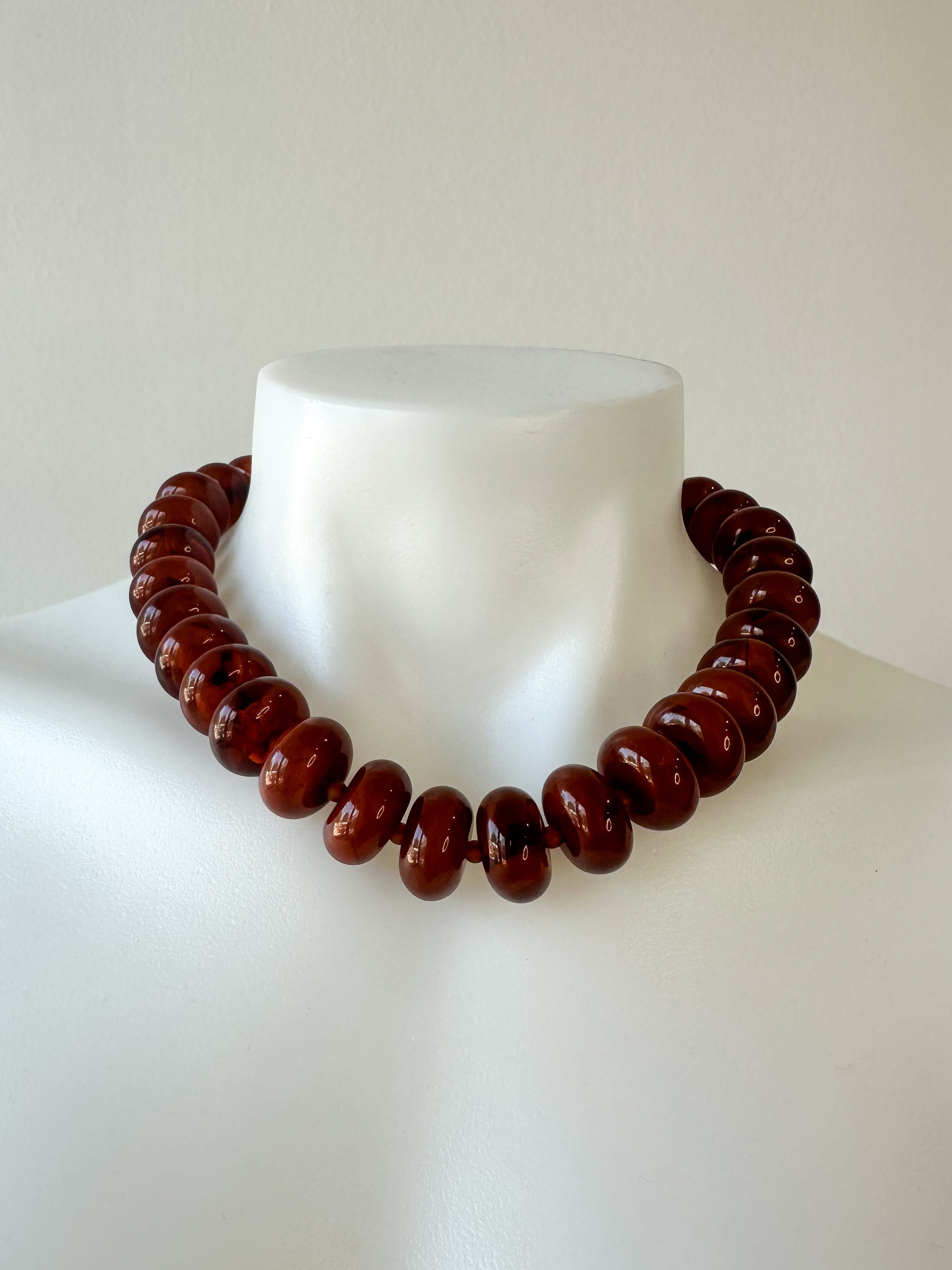 Round Beaded Chunky Necklace-Amber