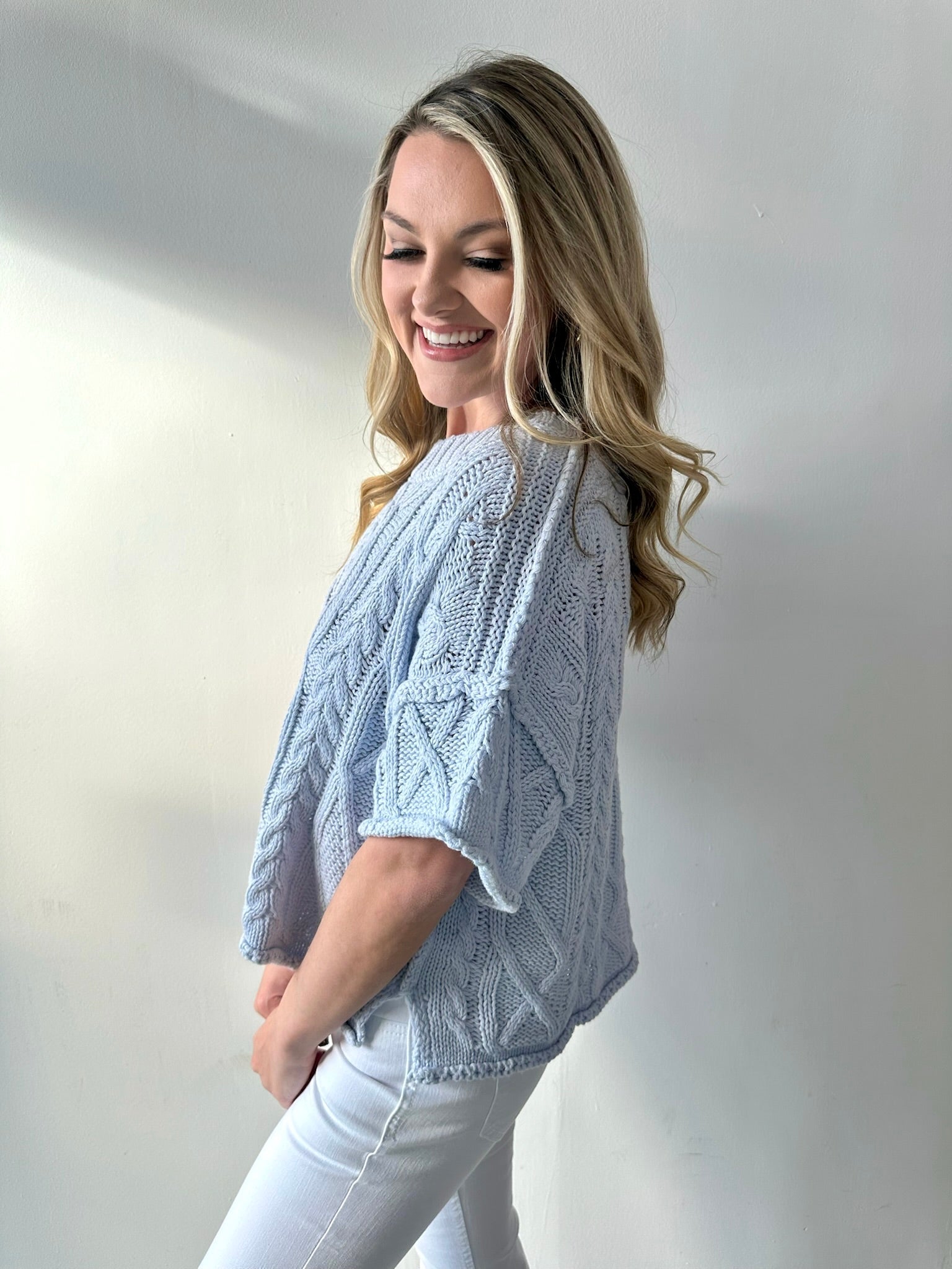 Round Neck Knit Sweater top