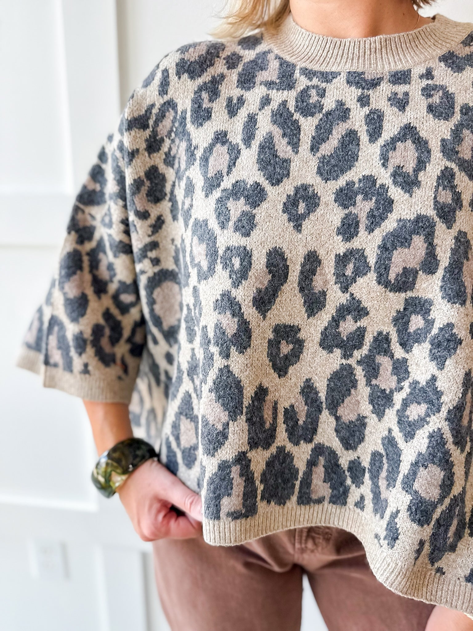 Round Neck Leopard Print Top