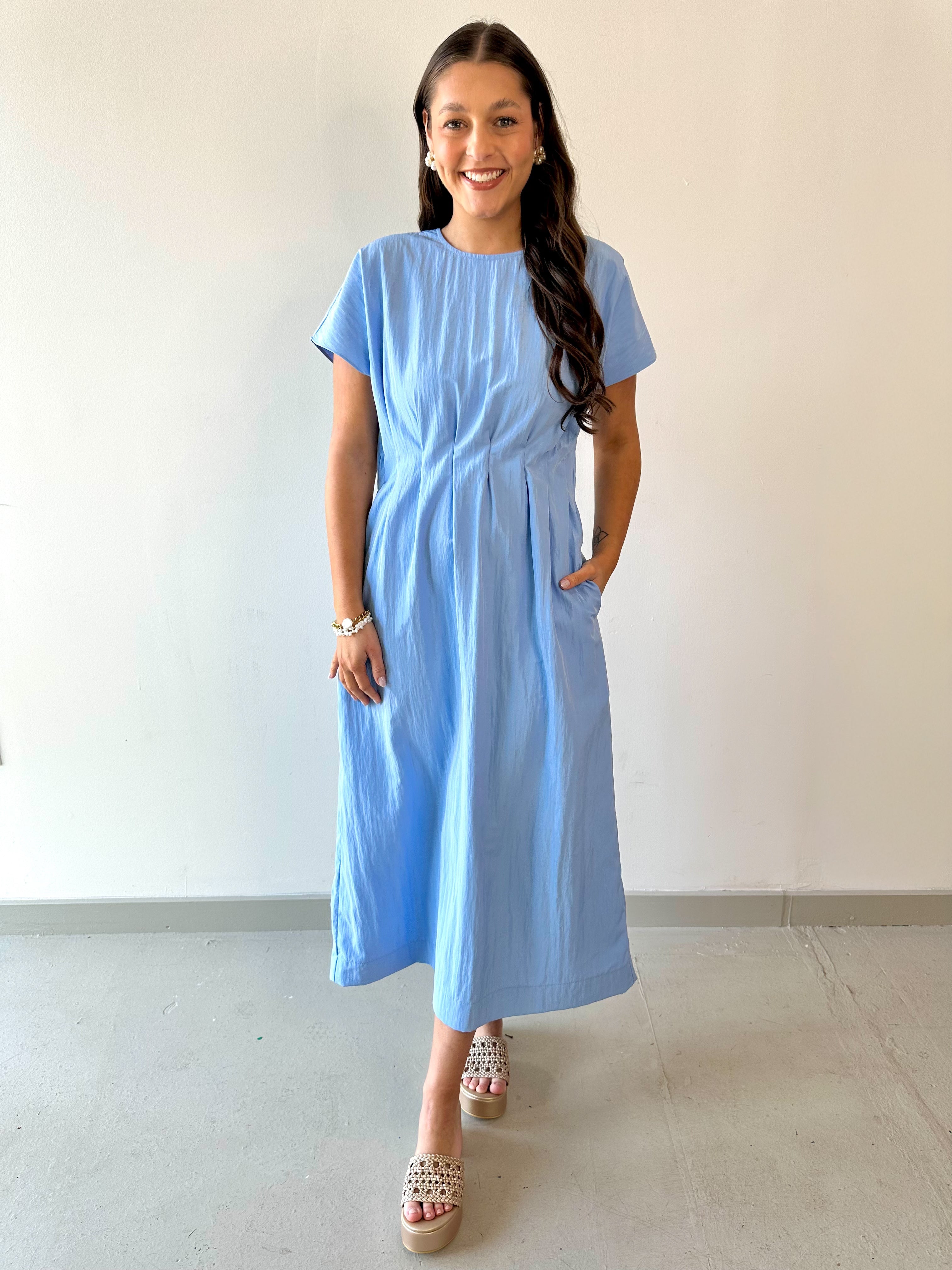Round Neck Midi Dress - Blue