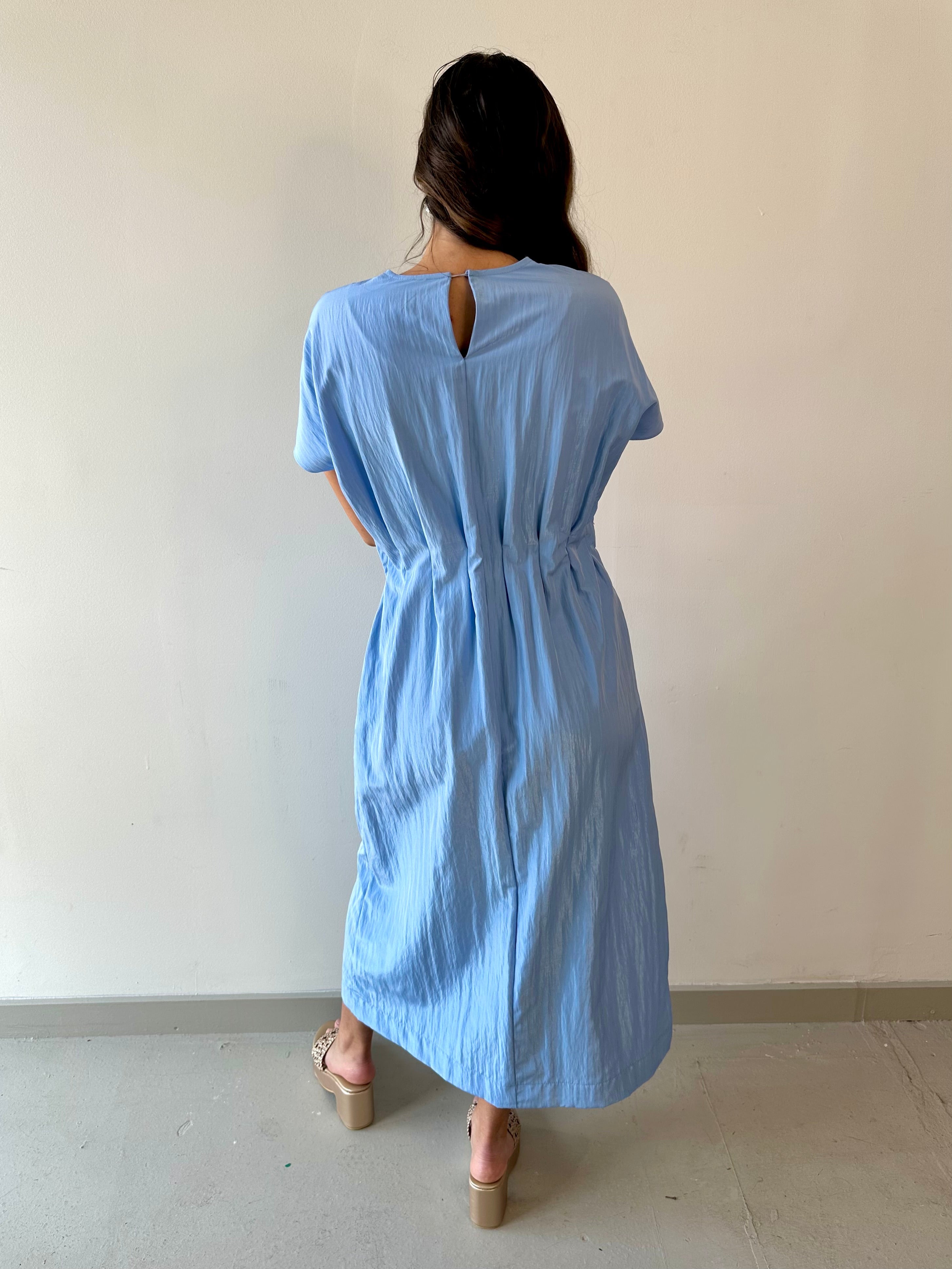 Round Neck Midi Dress - Blue