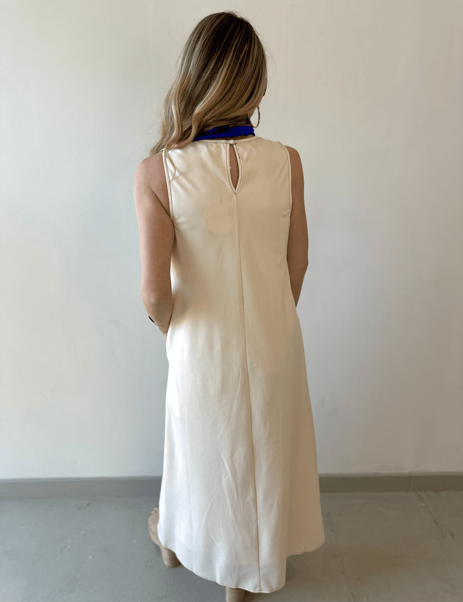 Round neck Sleeveless Maxi Dress