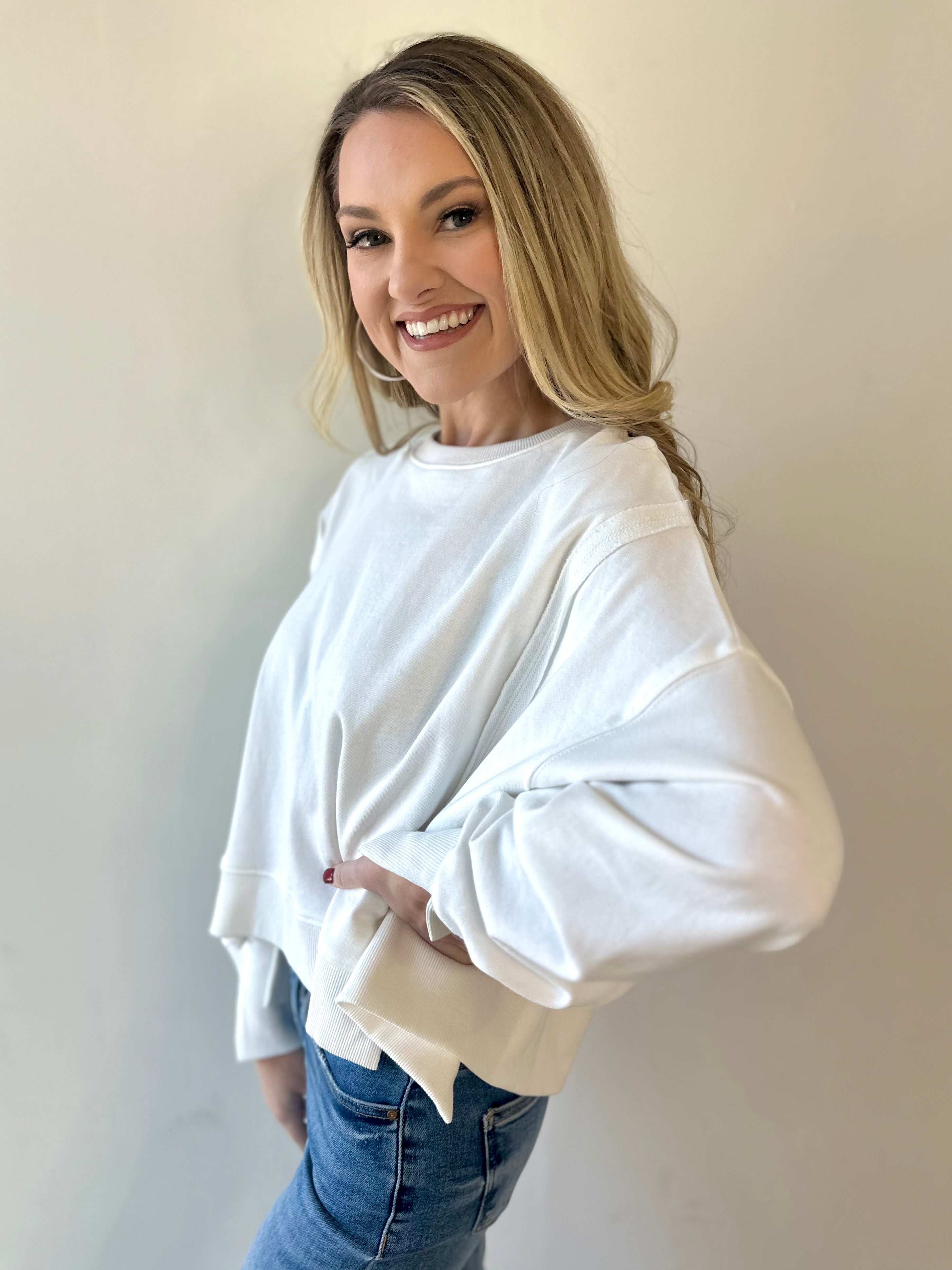 Round Neck Sweatshirt - White