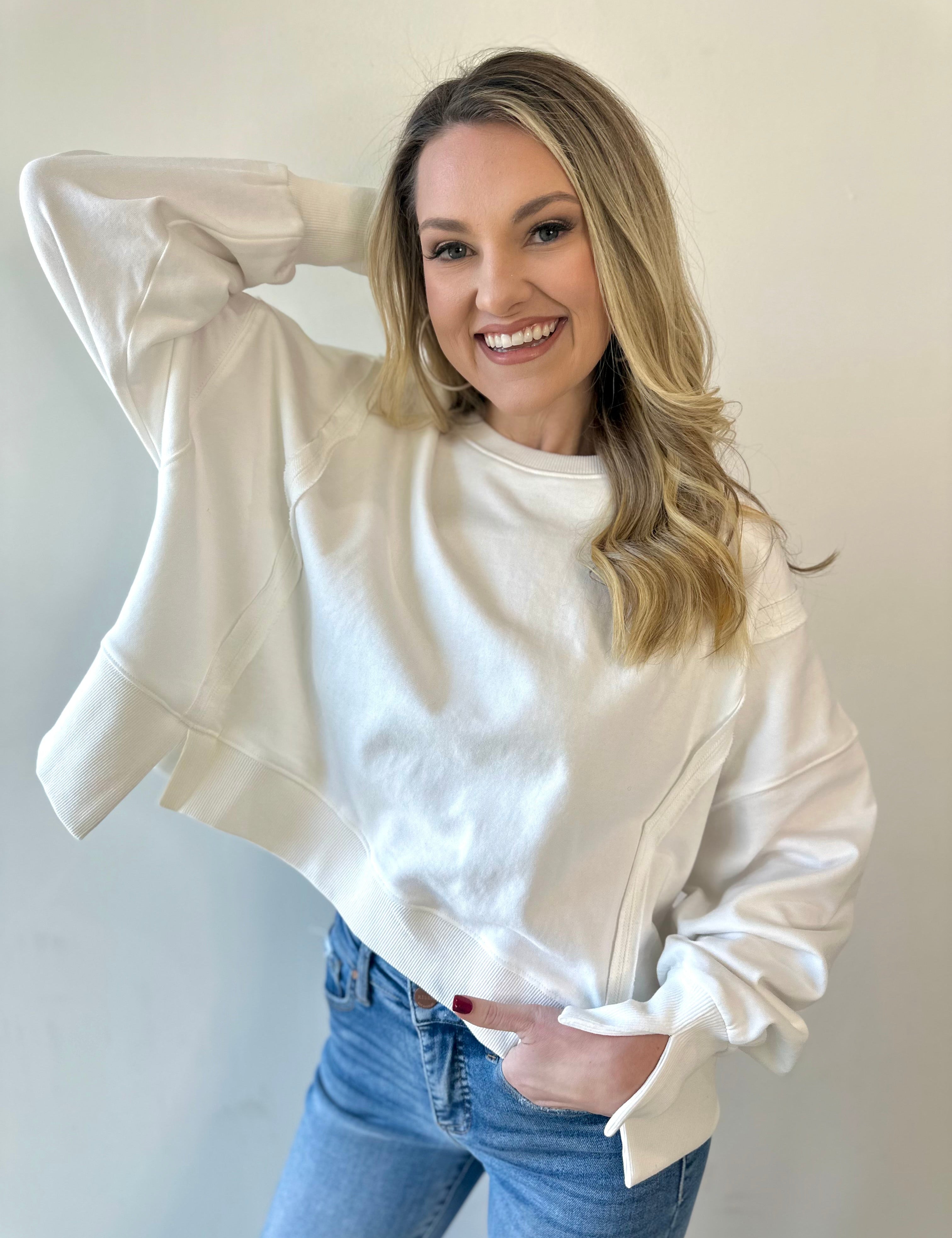 Round Neck Sweatshirt - White