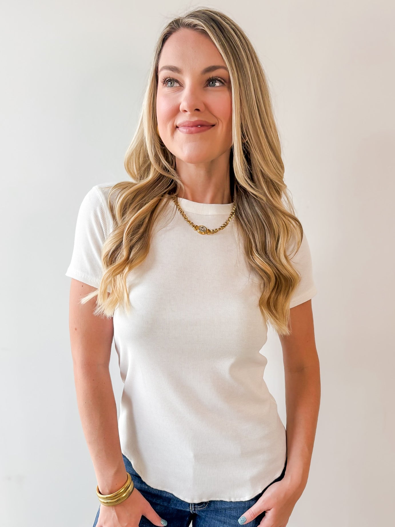 Round Neck T Shirt -White