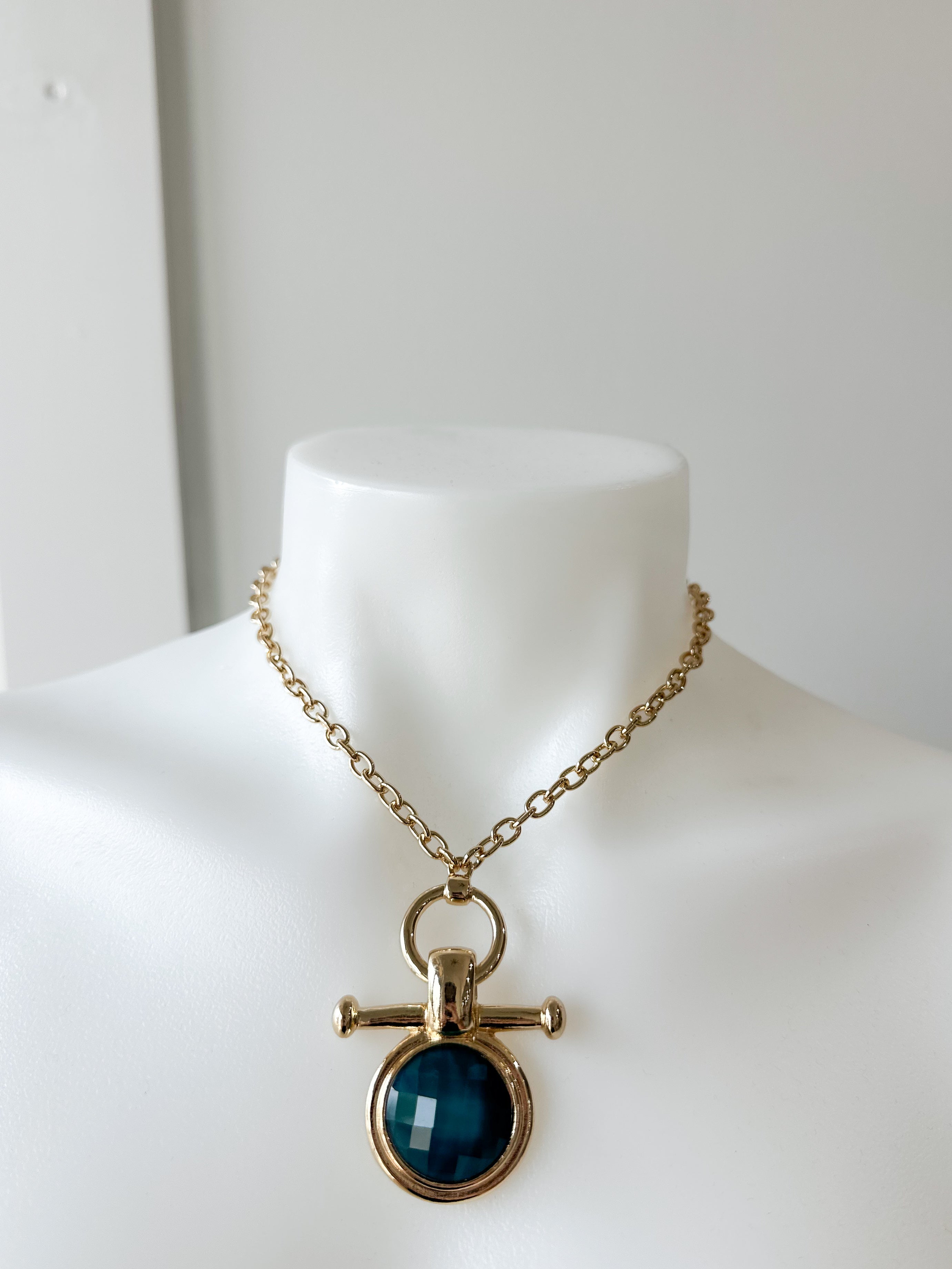 Round Stone w/ Bar Necklace Teal