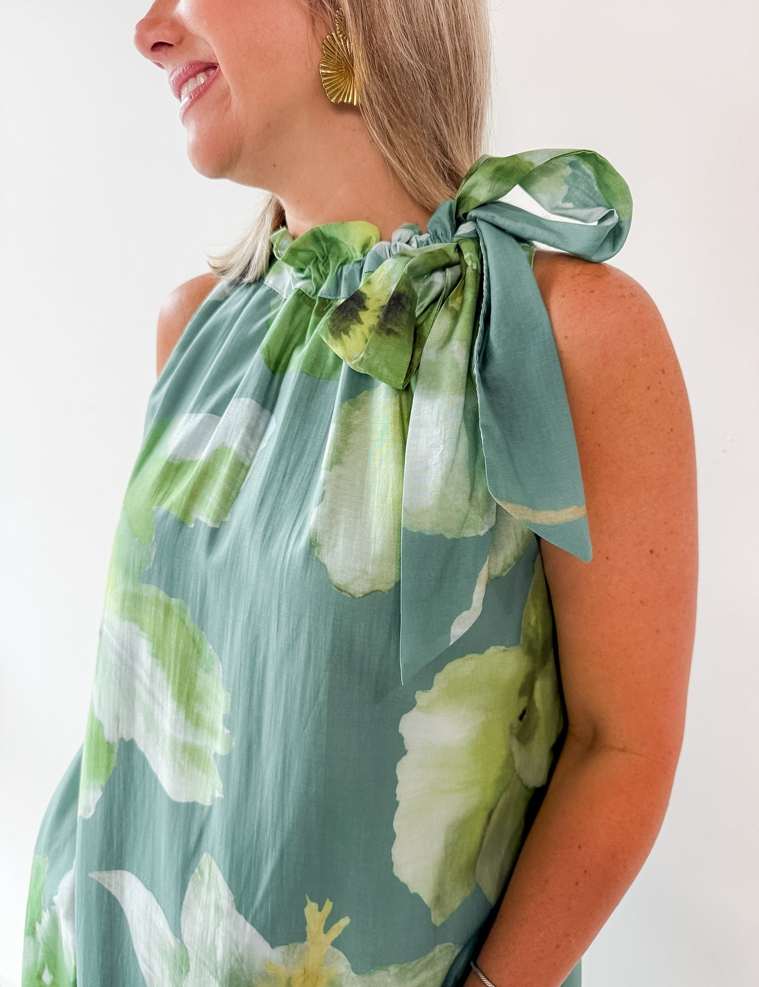 Ruffle Neck Tie Midi Dress