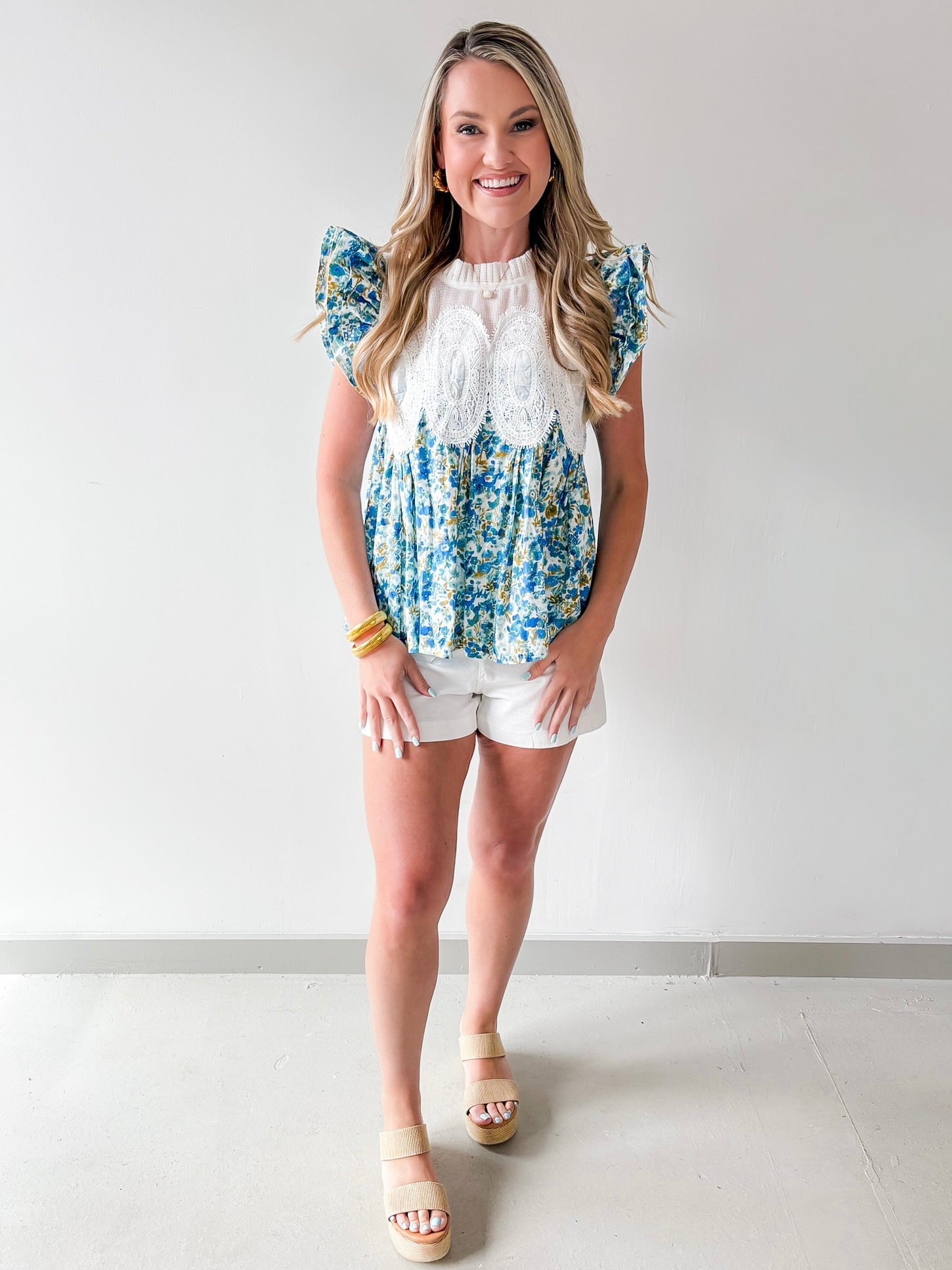 Ruffled & Combined Mesh Top