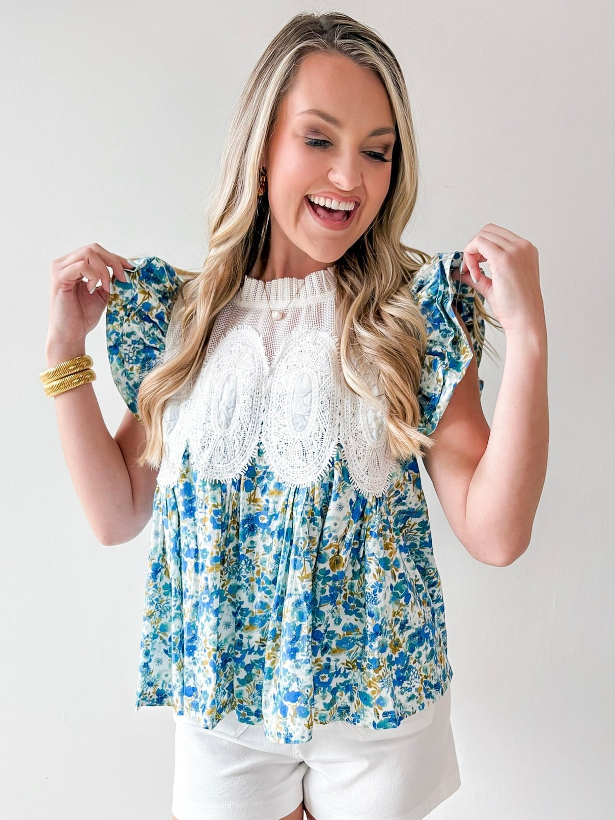 Ruffled & Combined Mesh Top