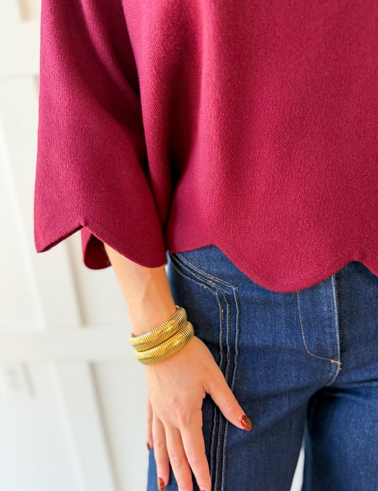 Scallop Cape Style Knit Top - Merlot