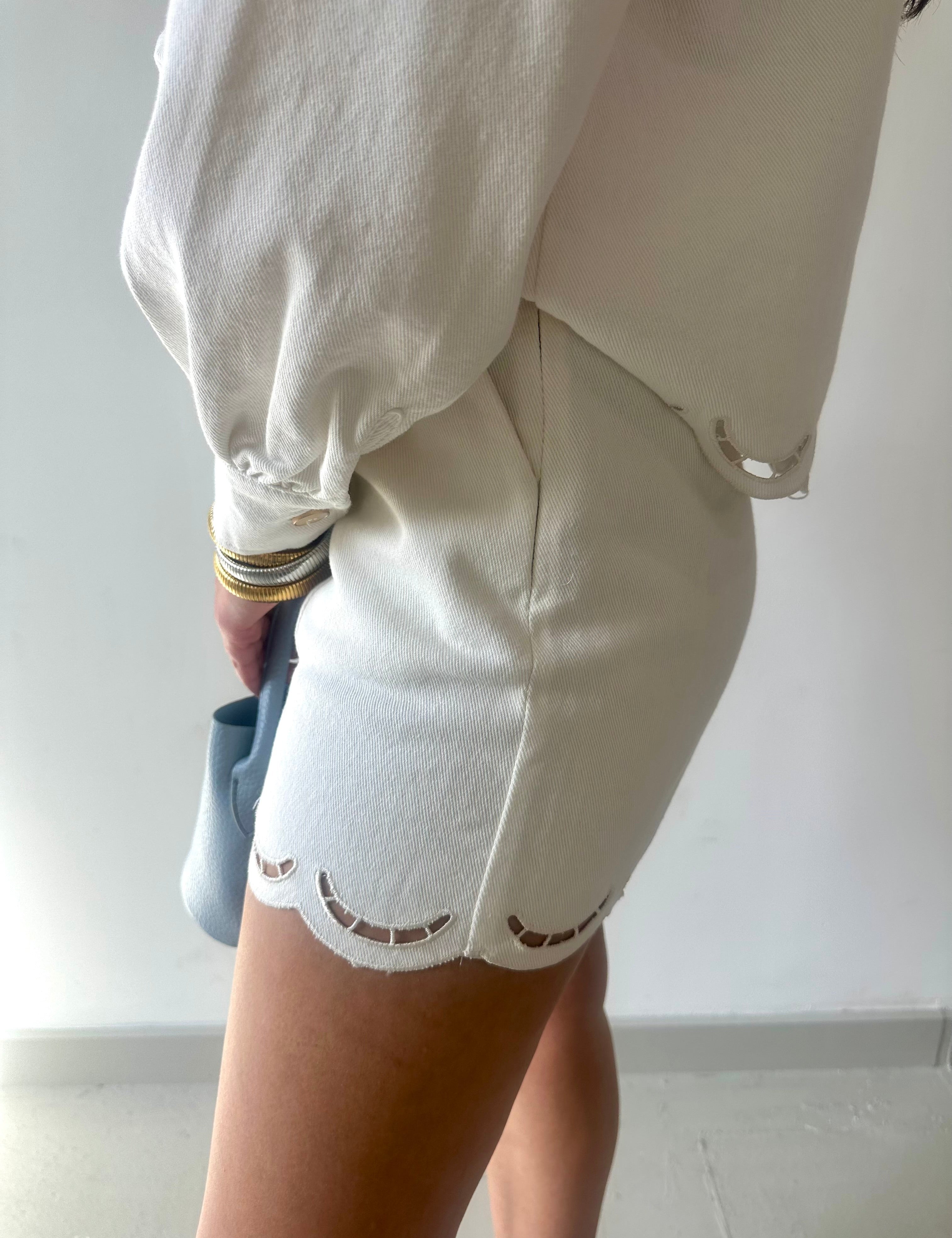 Scallop Hem Denim Short