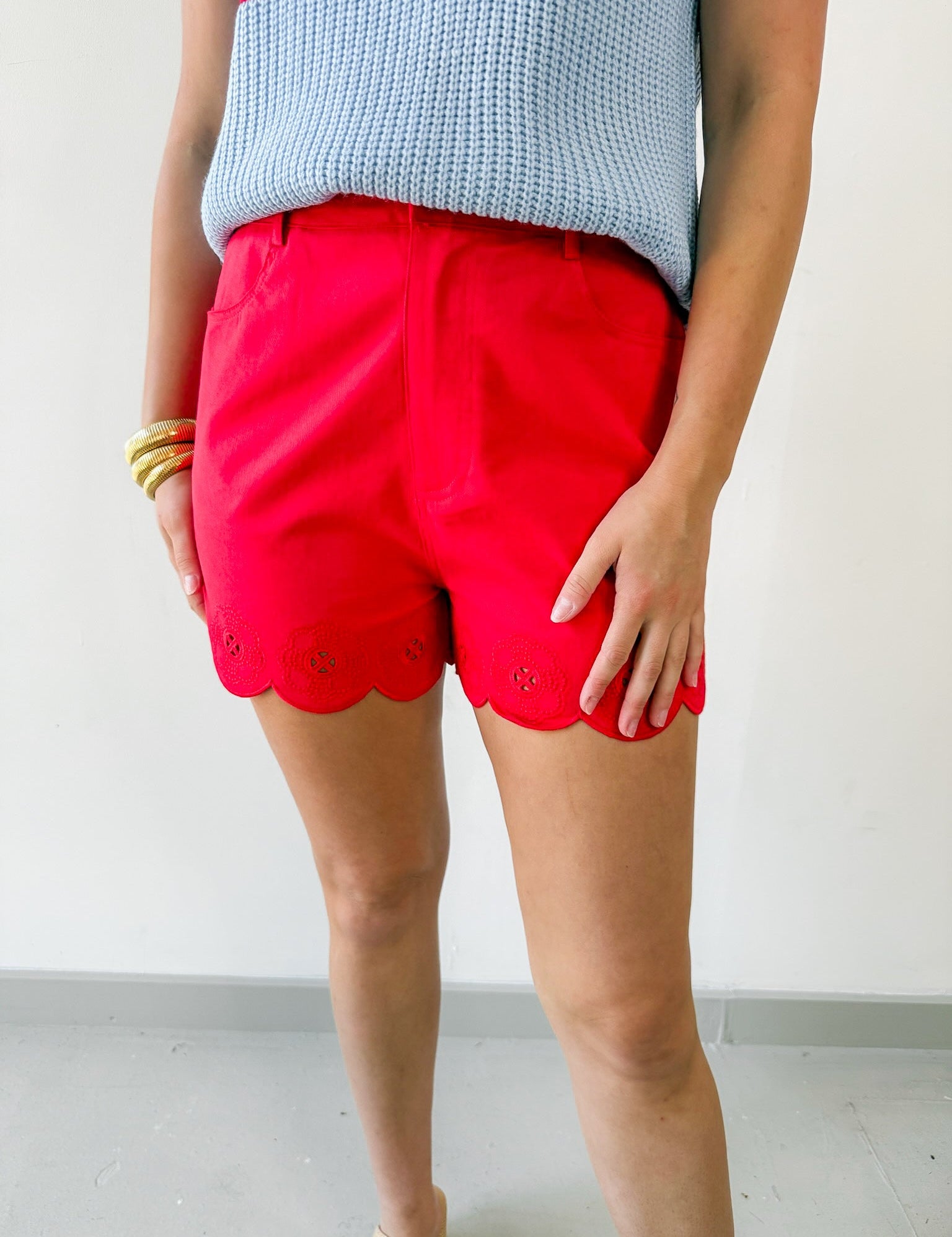 Scallop Hem Red Short