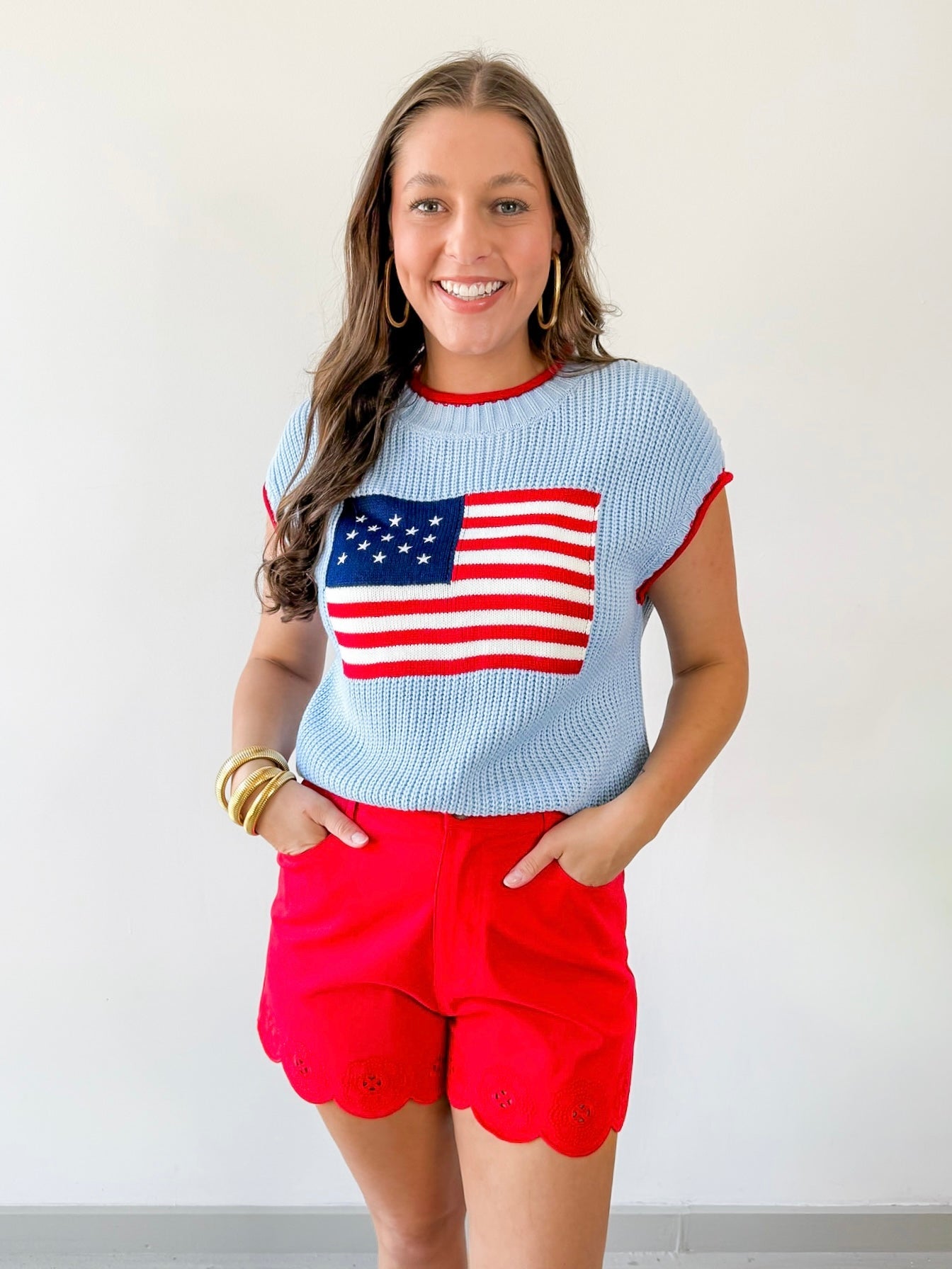 Scallop Hem Red Short