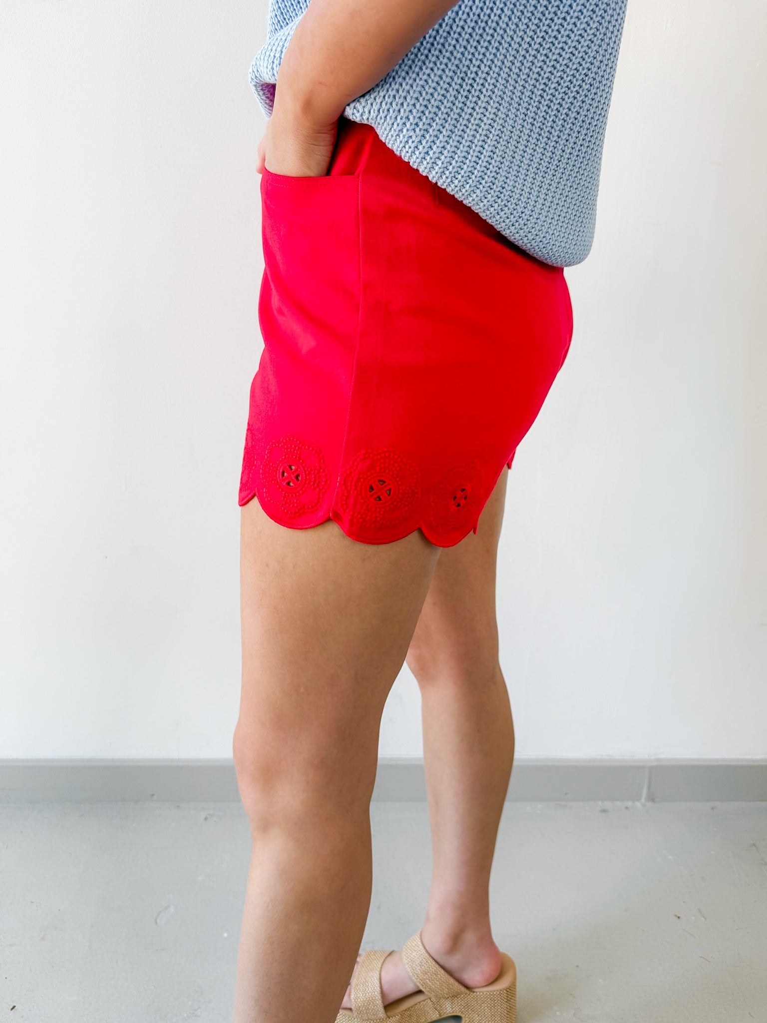 Scallop Hem Red Short