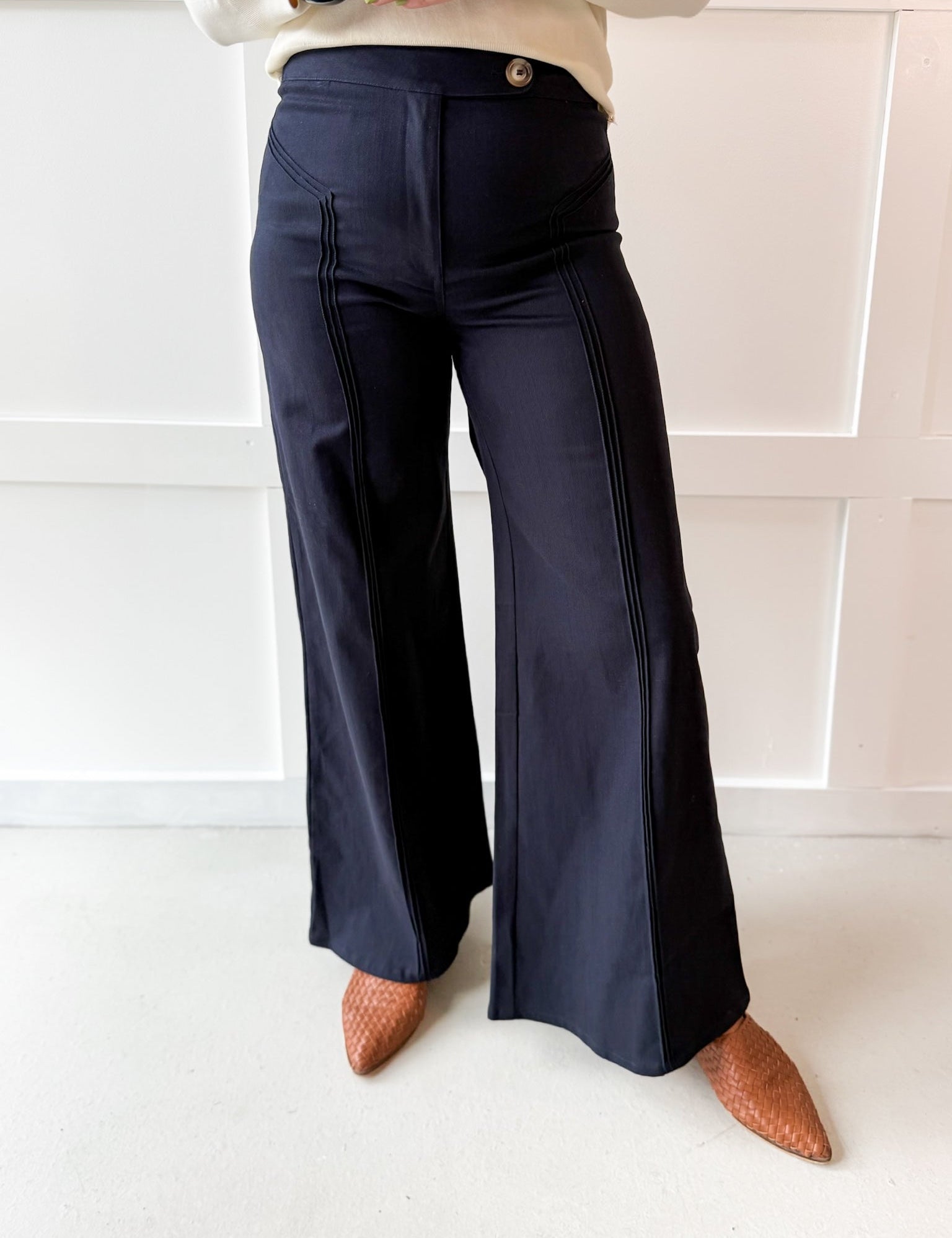 Seam High Waisted Flare Pants - Navy