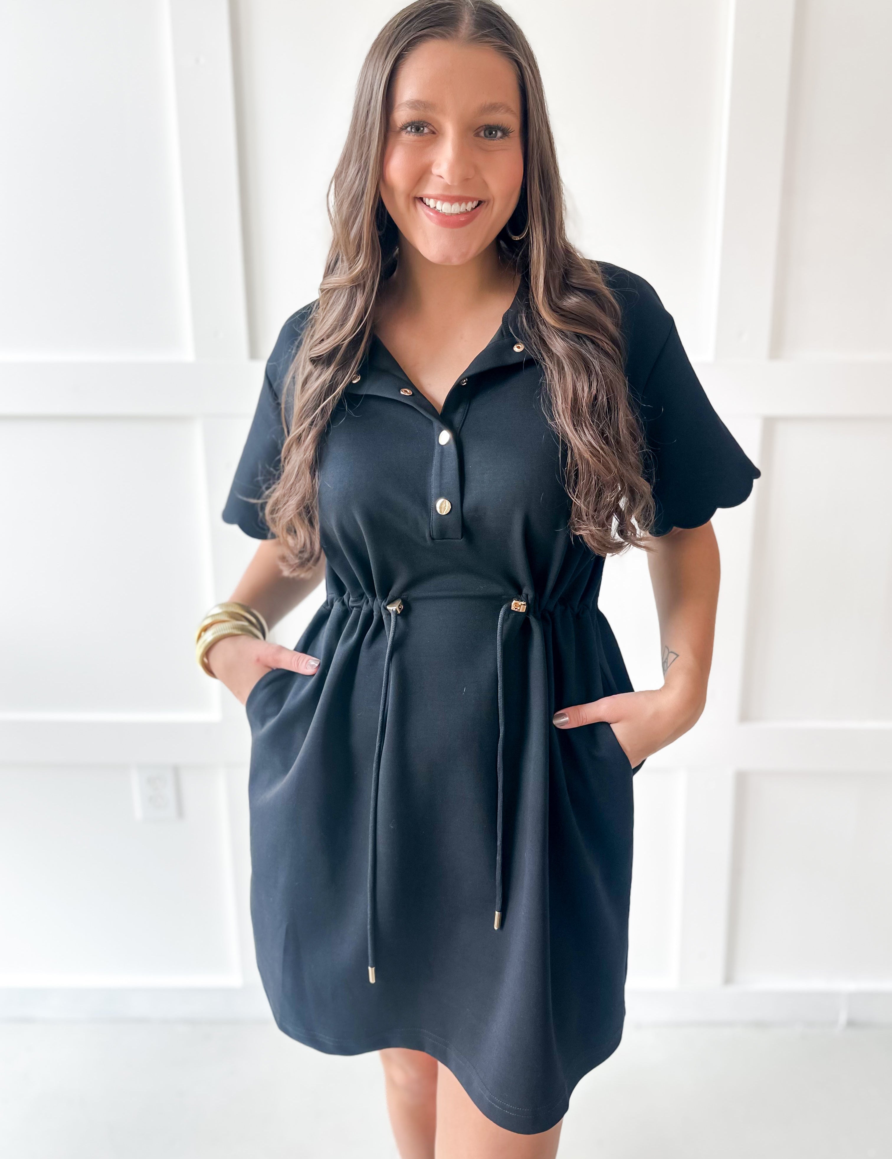 Self Tie Scallop Details Dress - Black