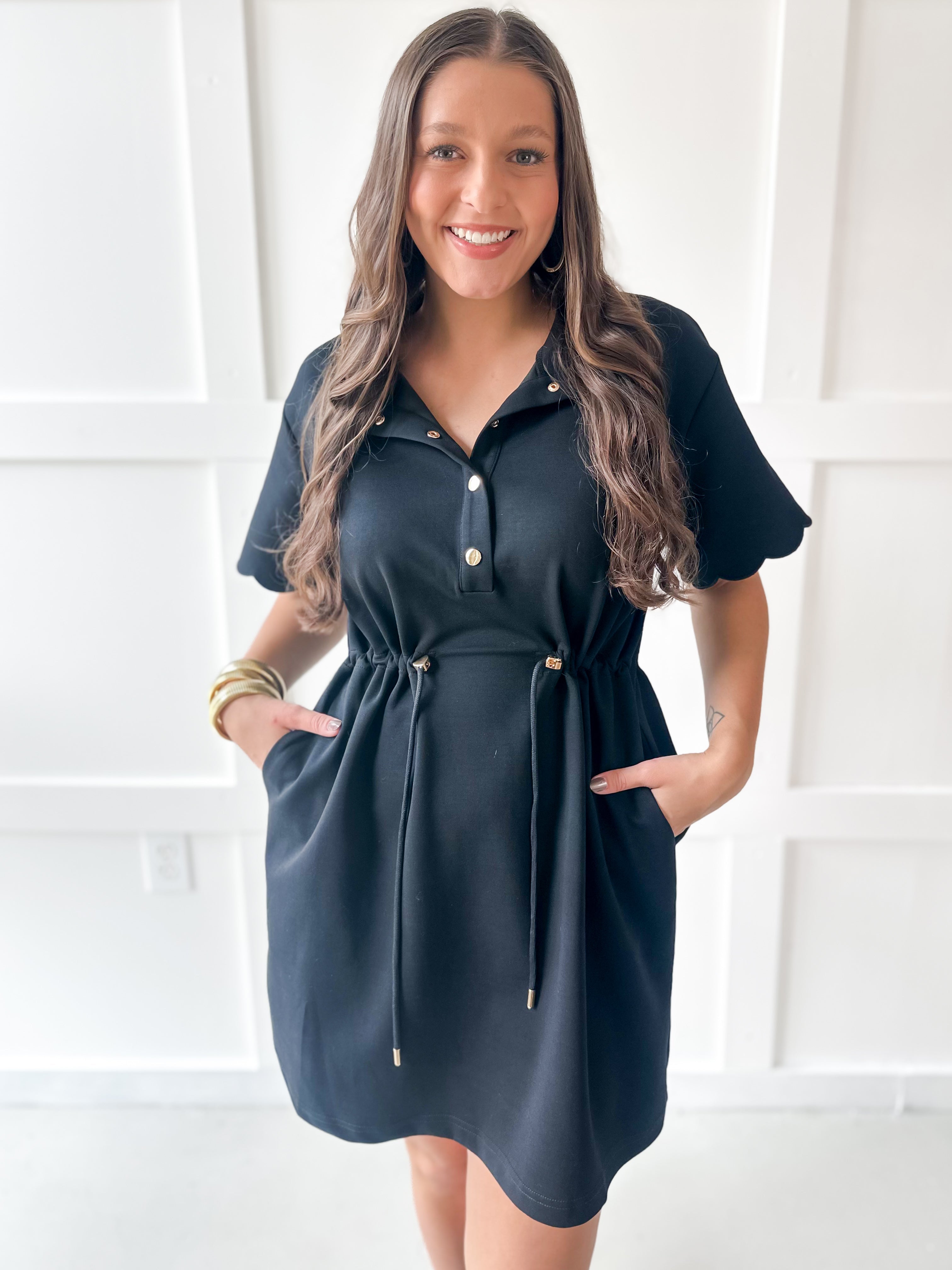 Self Tie Scallop Details Dress - Black
