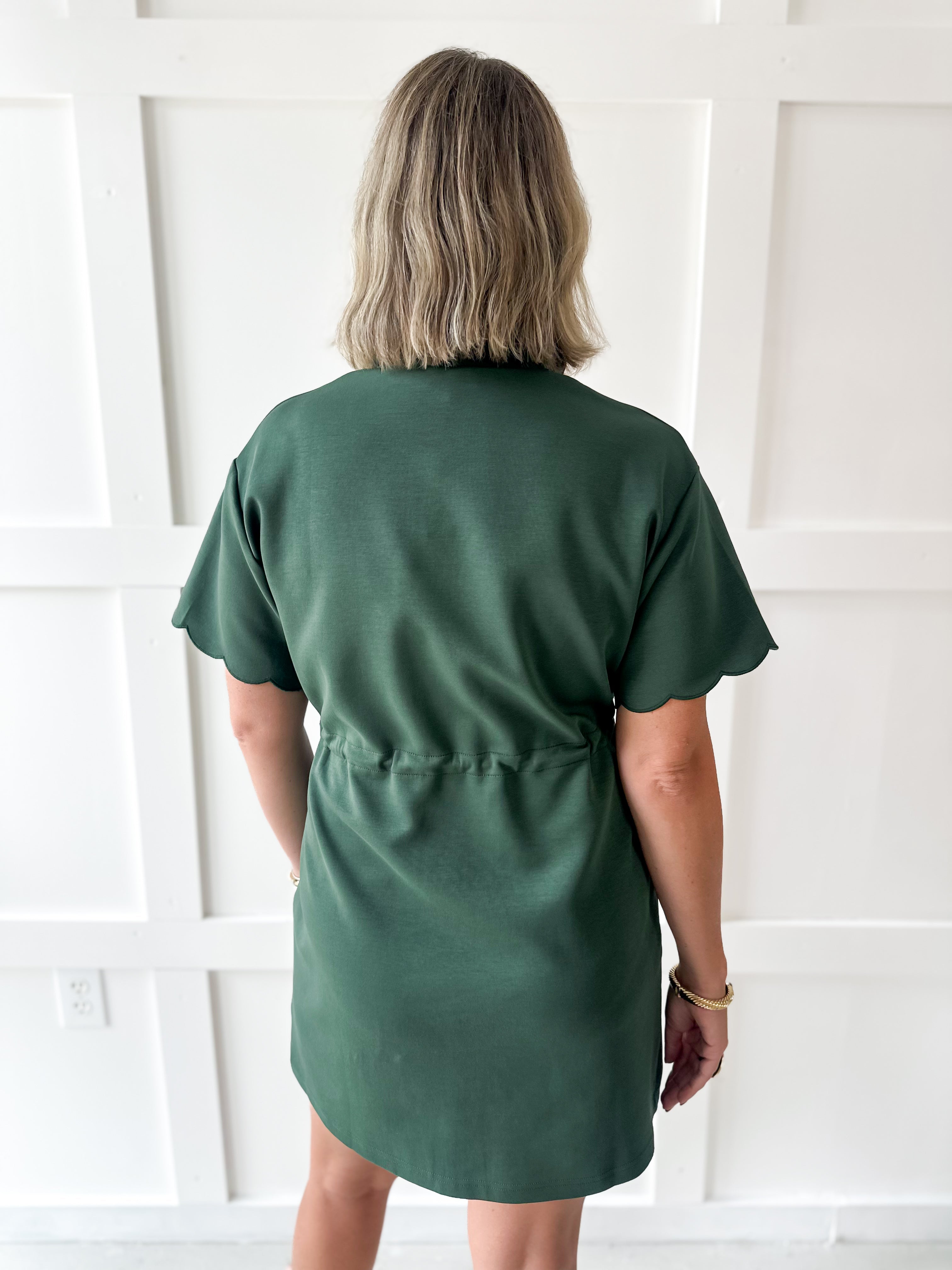 Self Tie Scallop Details Dress - Green