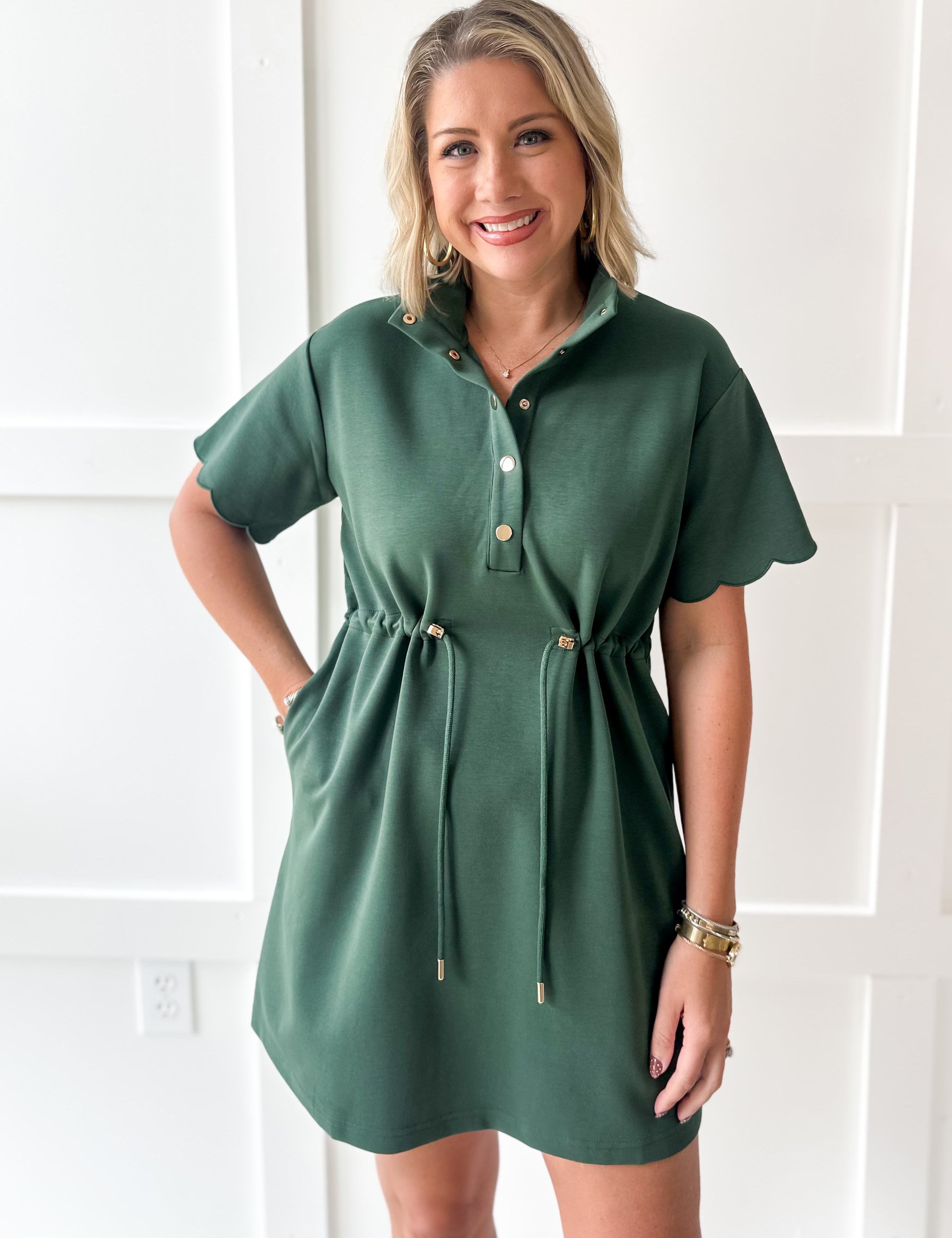 Self Tie Scallop Details Dress - Green