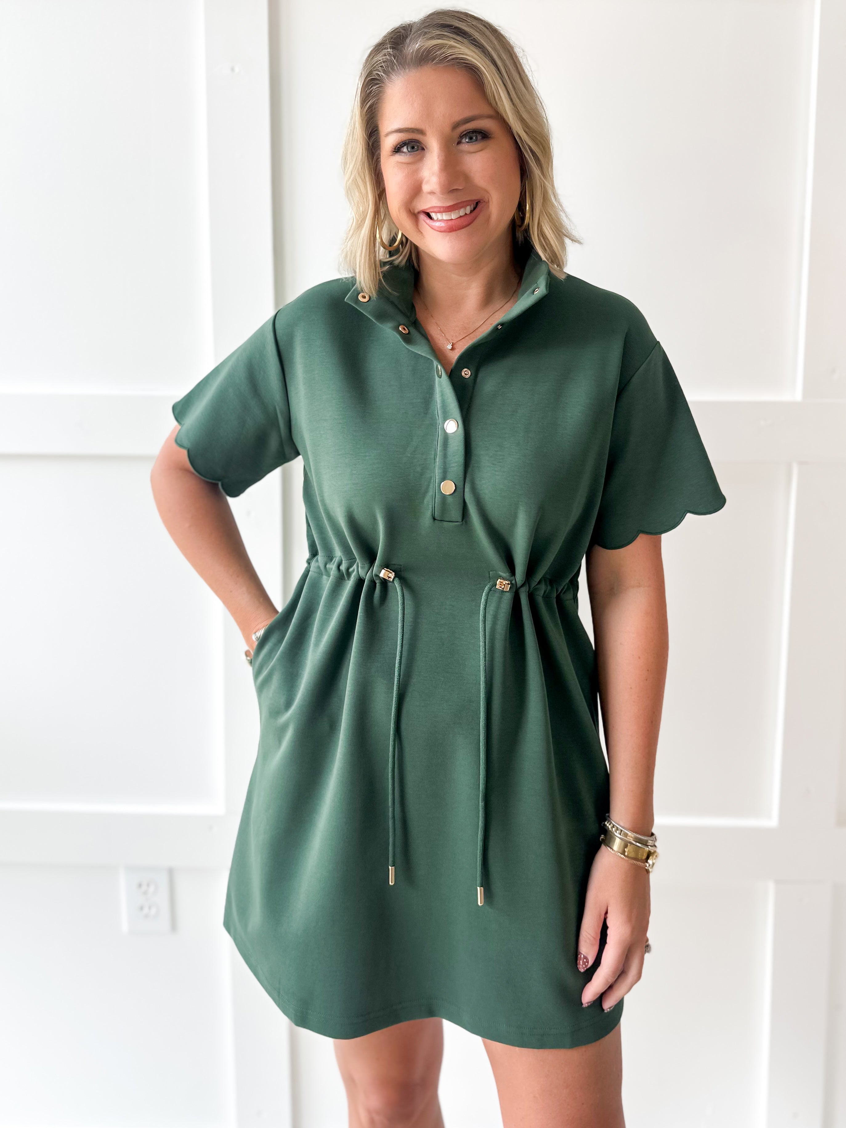 Self Tie Scallop Details Dress - Green