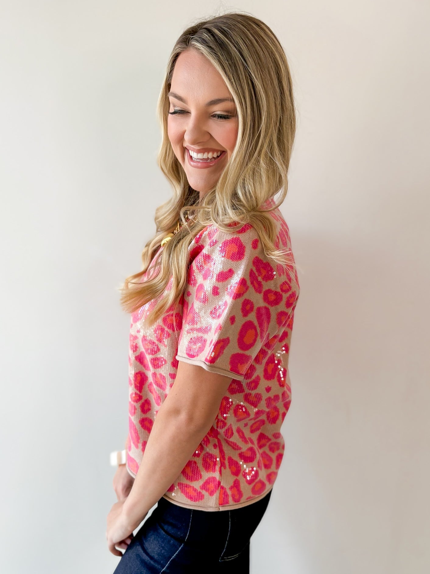 Sequins Covered Leopard Sweater - Pink