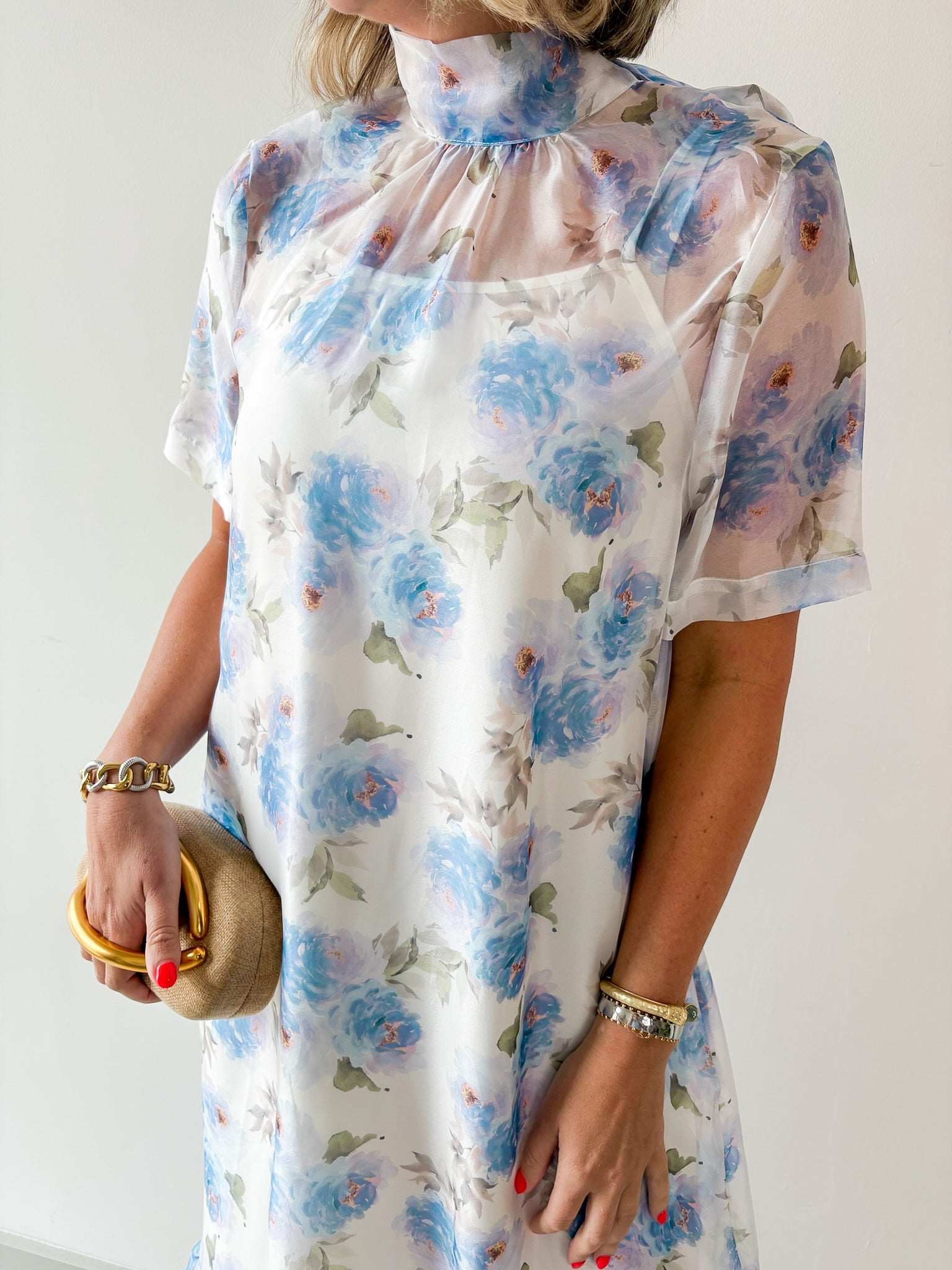 Sheer Floral Print Short Sleeve Midi Dress Private Gallery Boutique Sheer Floral Print Short Sleeve Midi Dress Private Gallery Boutique