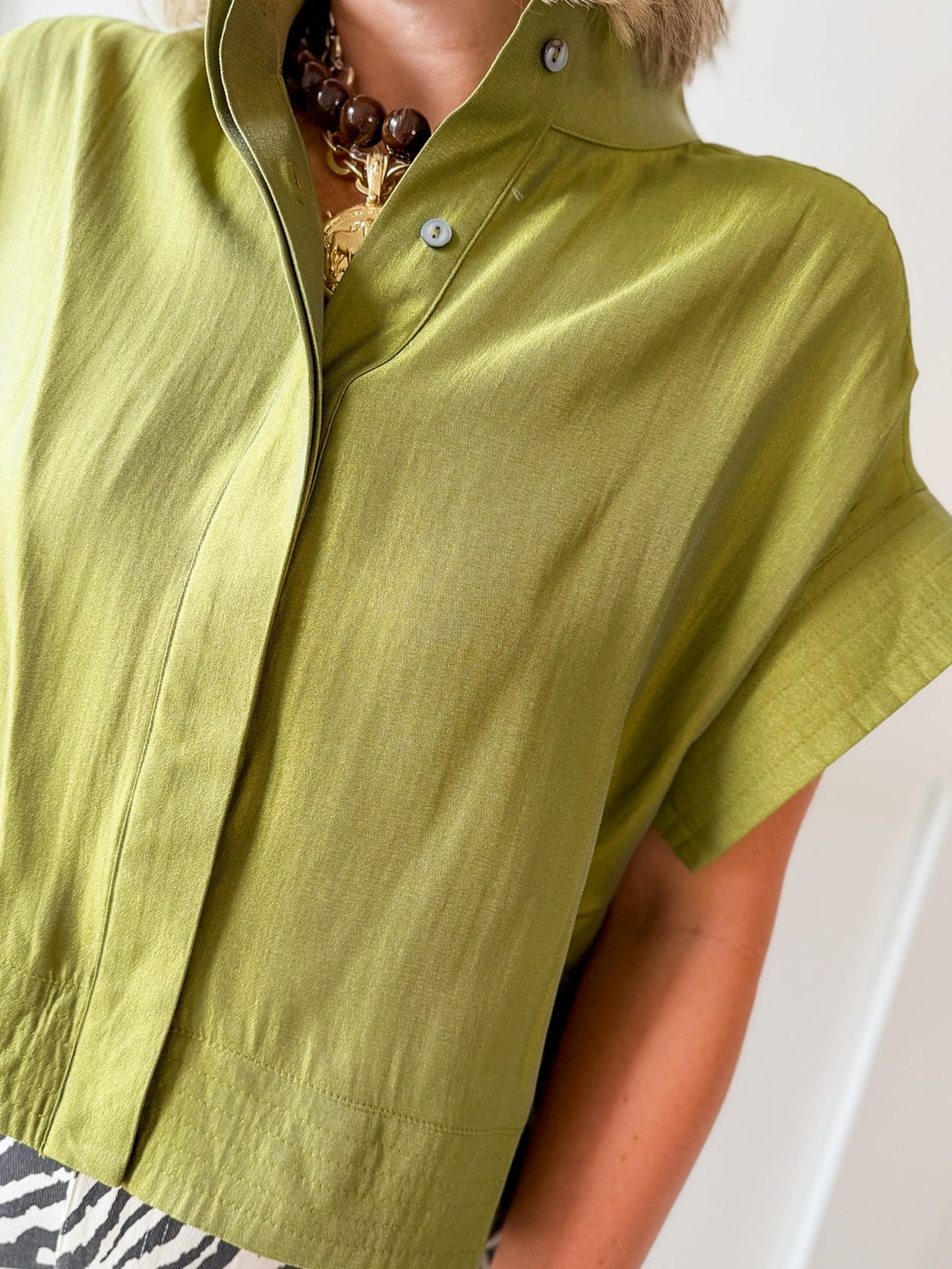 Short Sleeve Collared Top- Olive
