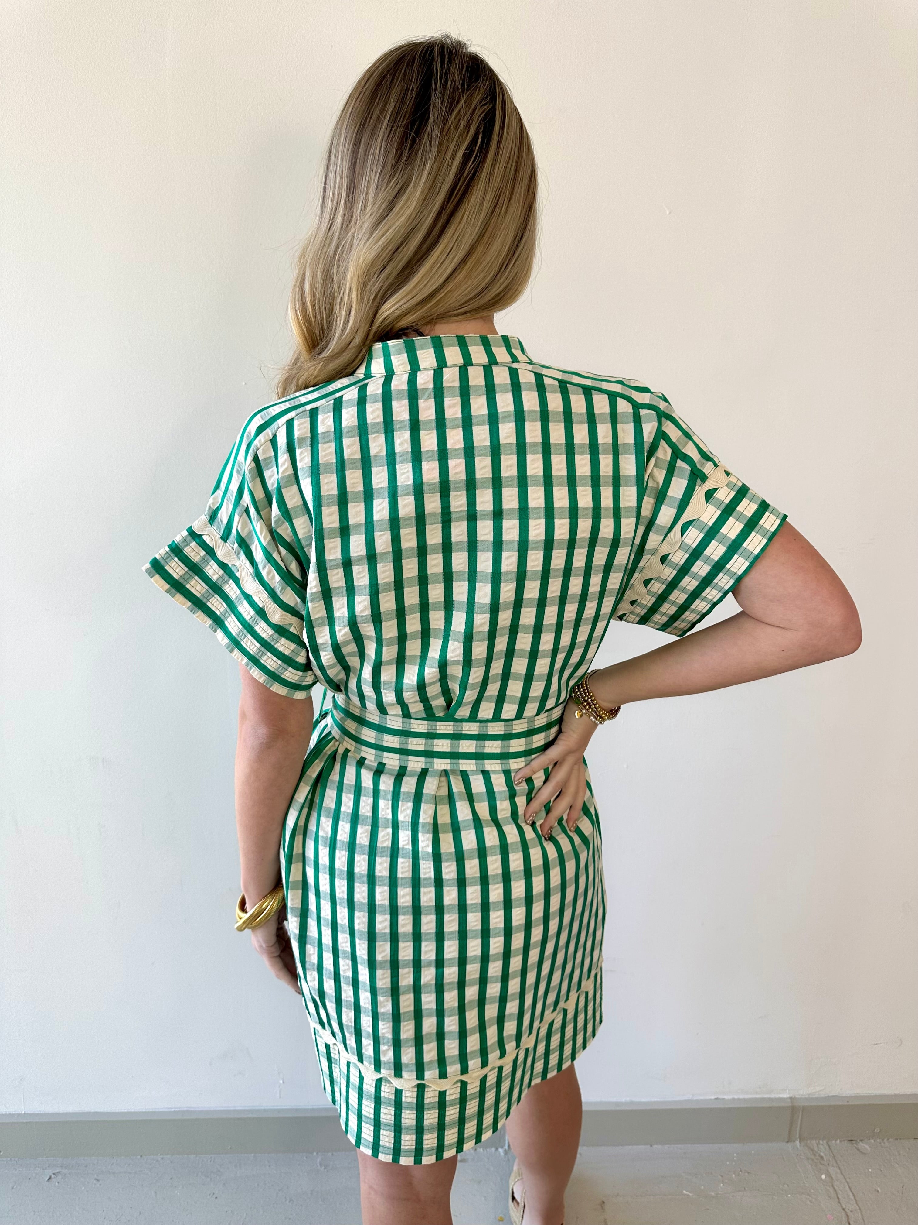Short Sleeve Gingham Pattern Dress