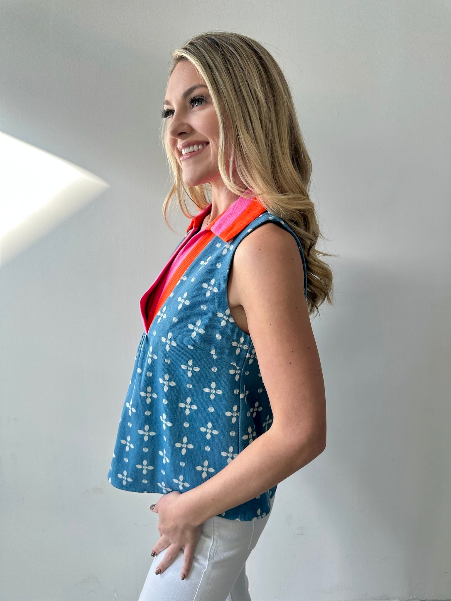 Sleeveless Floral Patter V - neck top