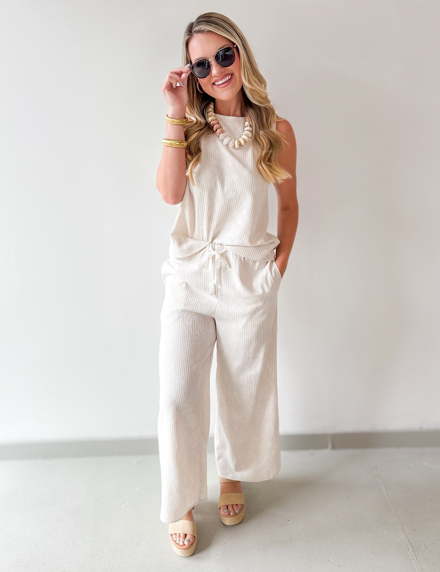 Sleeveless Top & Pant Set