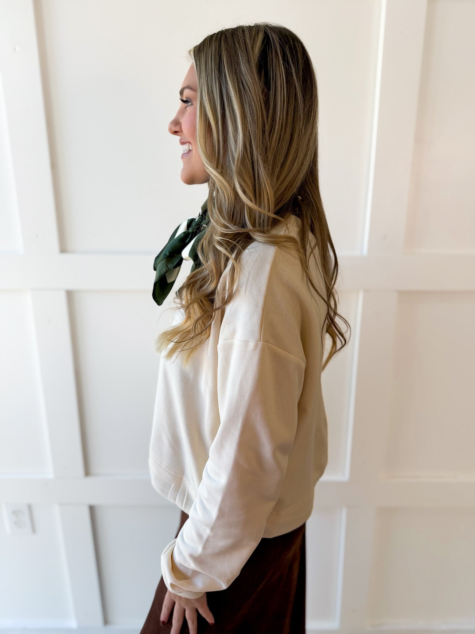 Soft Faded Mineral Sweater - Vanilla