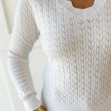 Soft Fine Scallop Edge Sweater- White