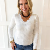 Soft Fine Scallop Edge Sweater- White