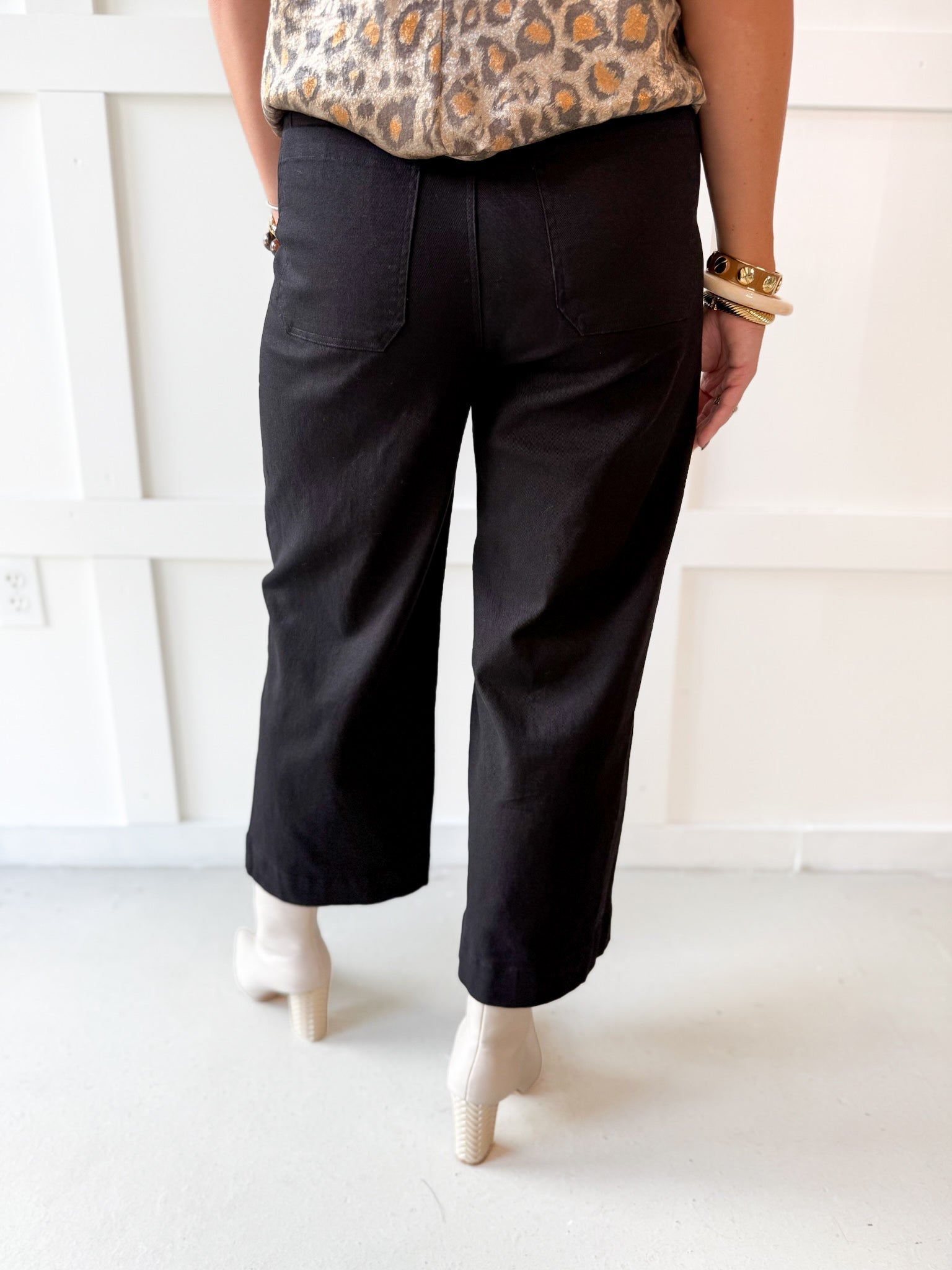 Soft Washed Wide Leg Pants - Black