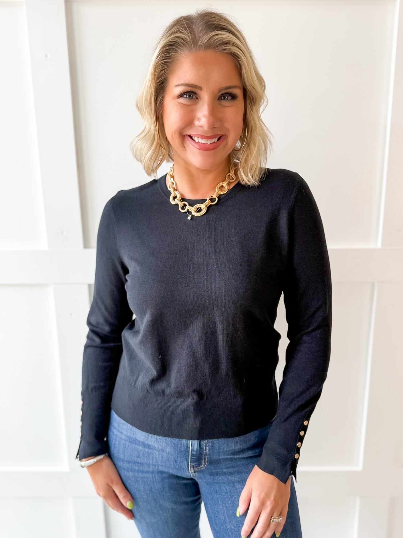 Solid round neck long sleeve top - Black