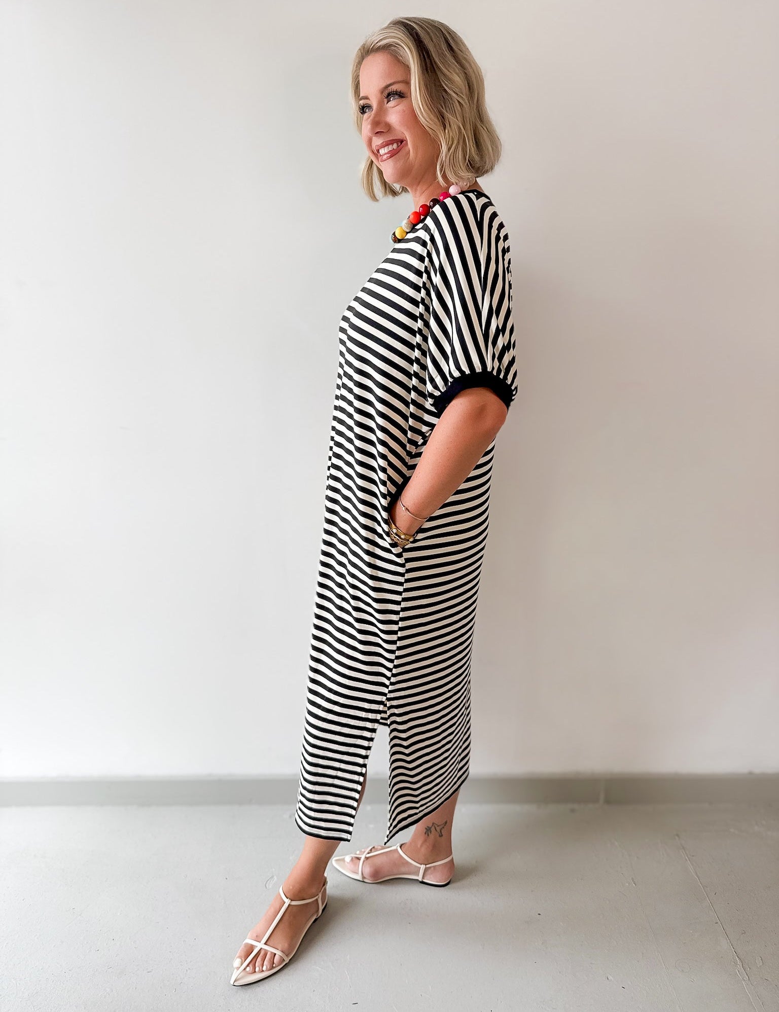 Stripe Short Sleeve Midi Dress - Black