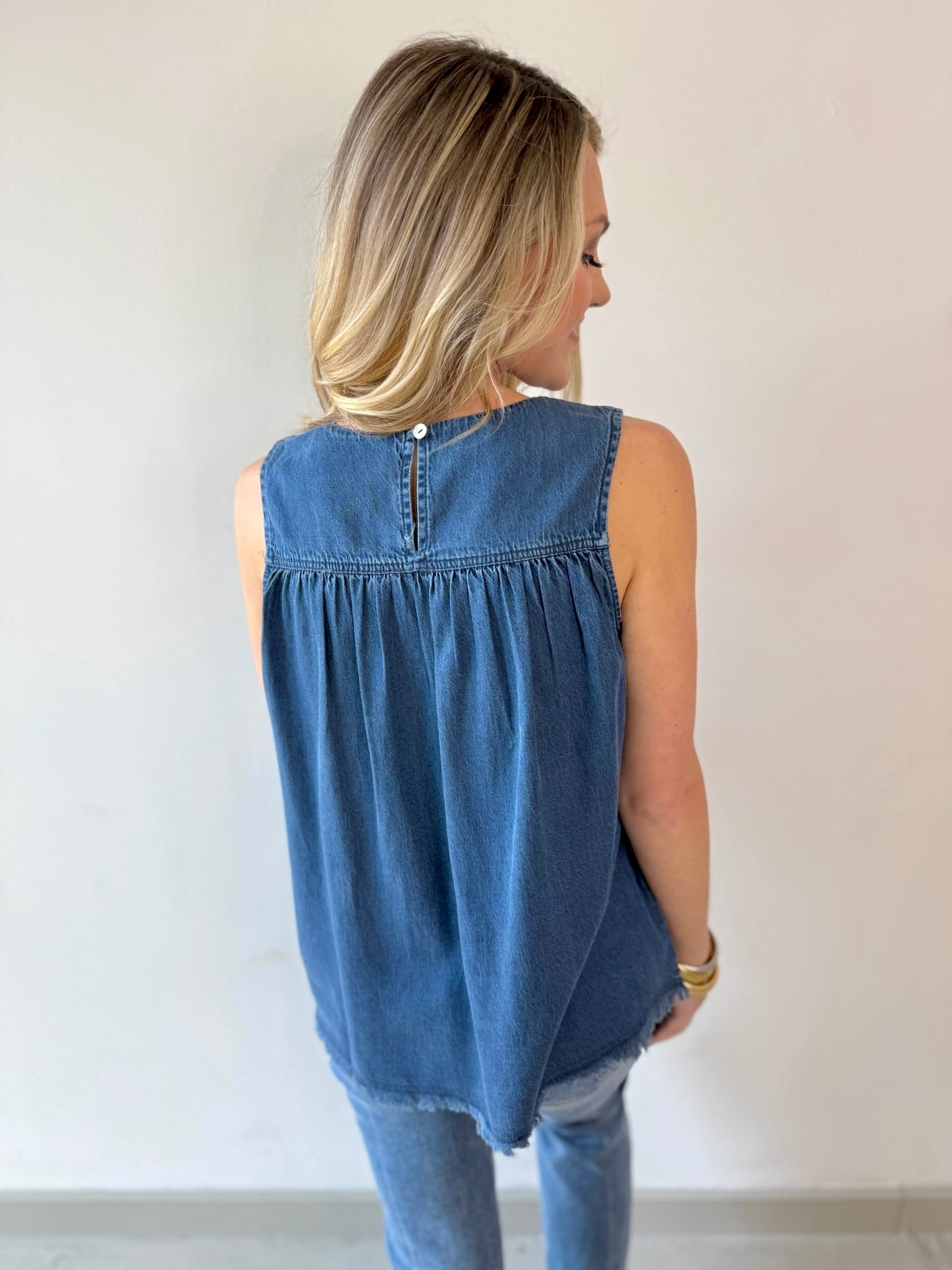 Tencel Round Neck Shirred Top