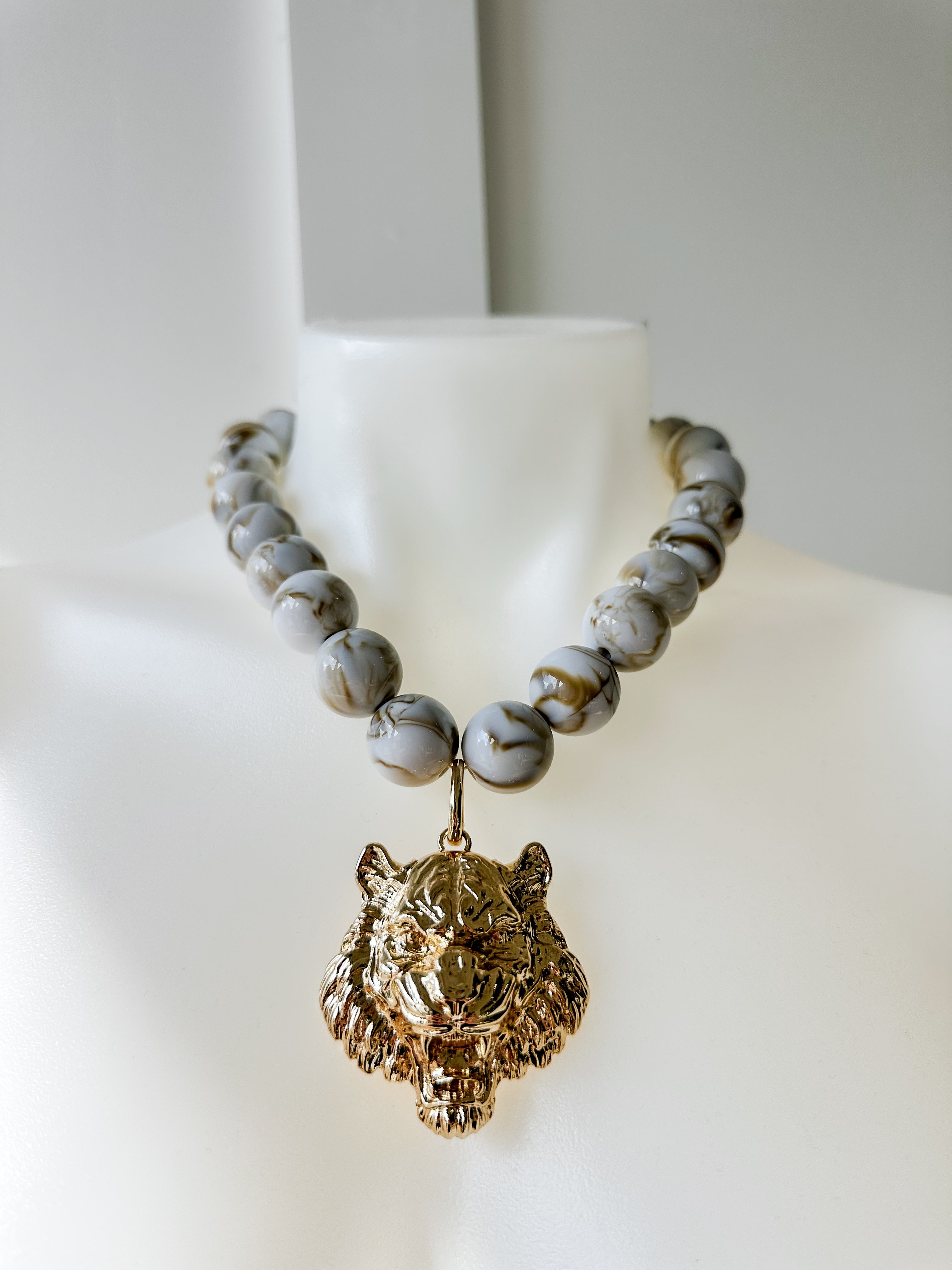Tiger Metal Charm - Gold