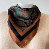 Triangular Scarf - Black