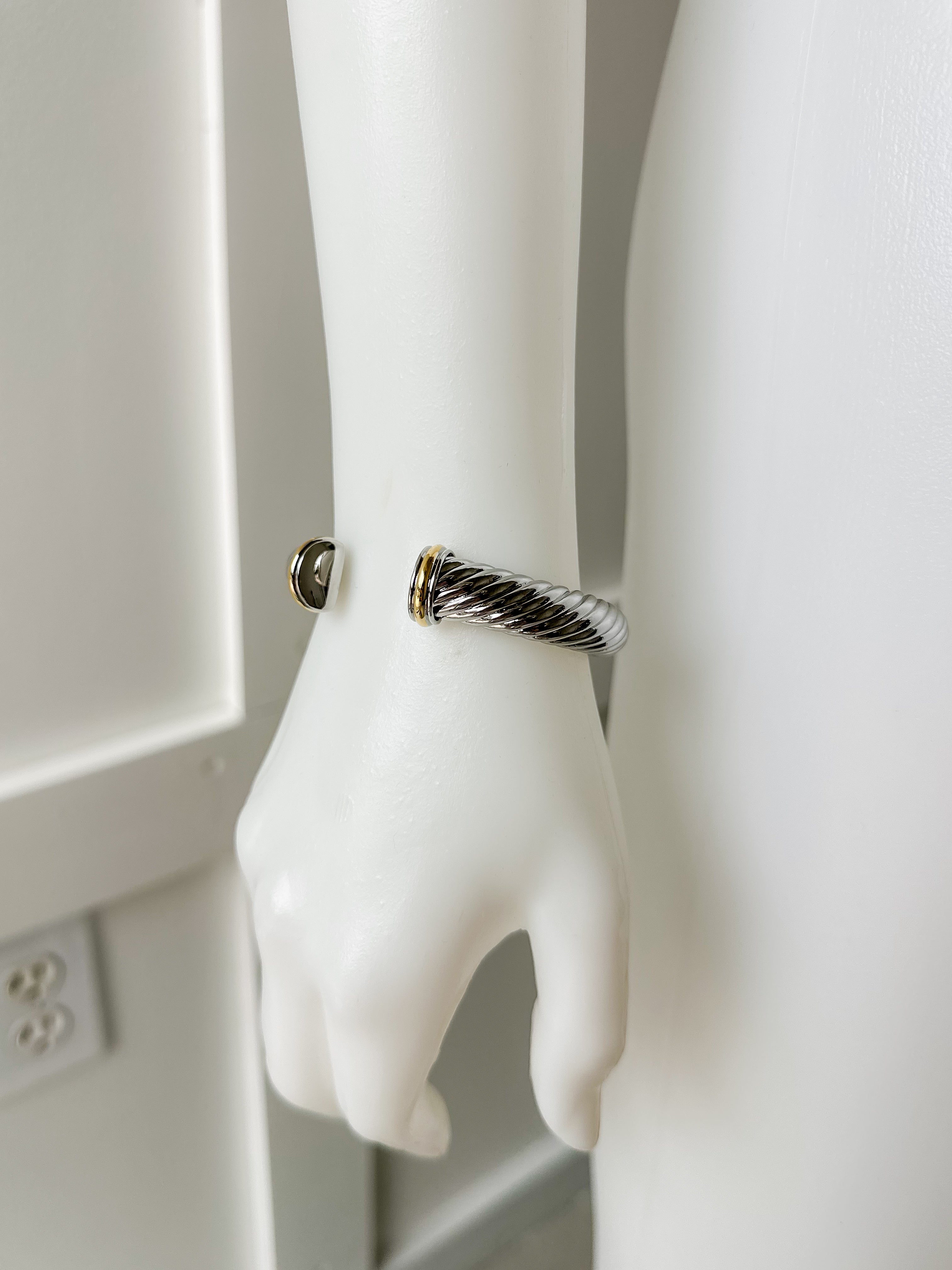 Twotone Cable Cuff - silver